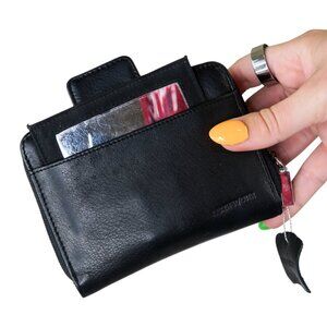 Vintage 90s Black Leather Wallet